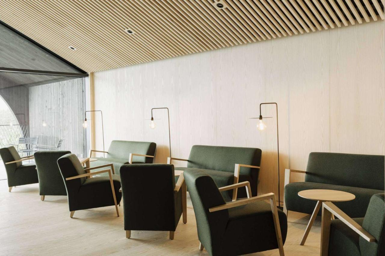 Hotel Milla Montis Maranza Bagian luar foto