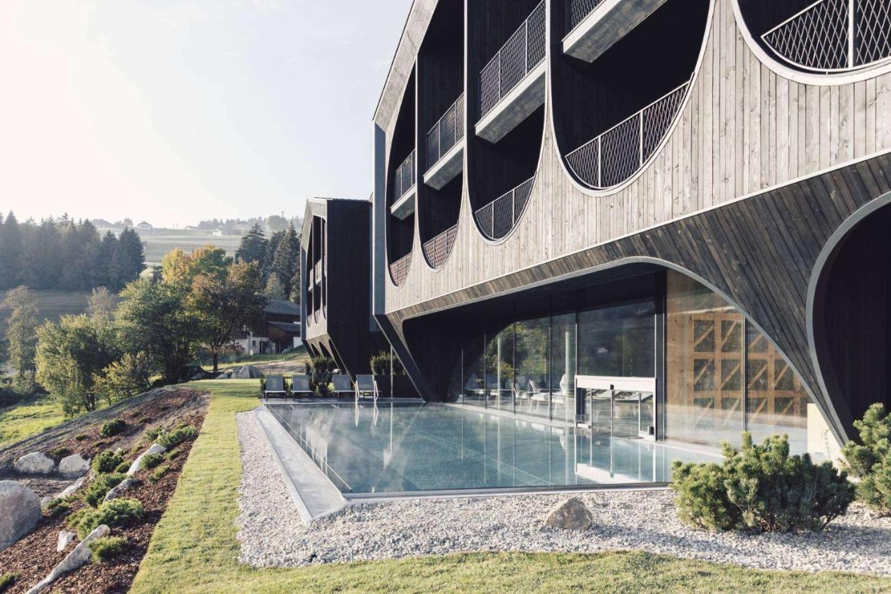 Hotel Milla Montis Maranza Bagian luar foto