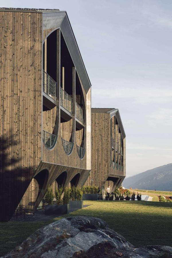 Hotel Milla Montis Maranza Bagian luar foto