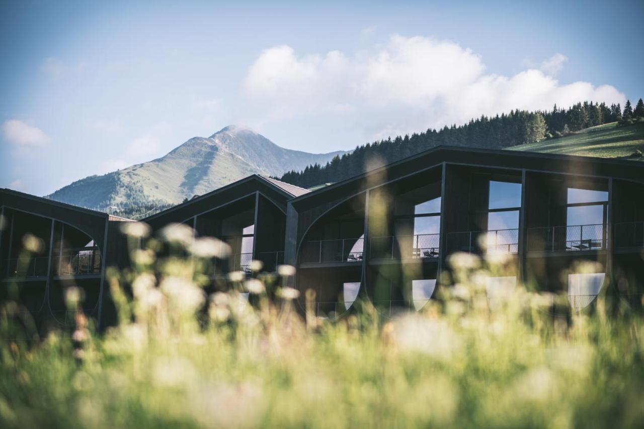Hotel Milla Montis Maranza Bagian luar foto